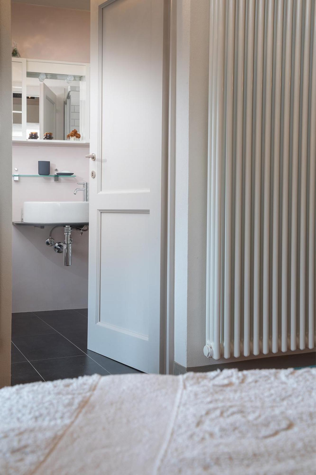 Le Case Di Angelina - Langhe Loft & Suites Farigliano Phòng bức ảnh